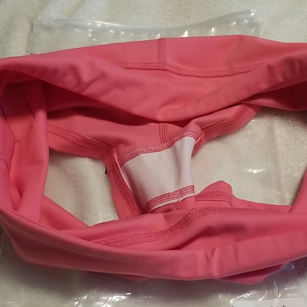 Nwt Fleo Og Shorts Size Xl - image 2